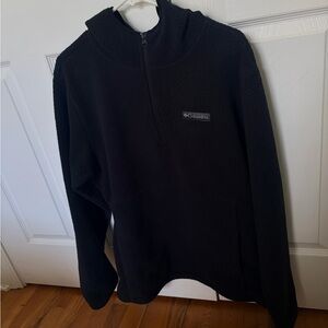 Columbia Men's Black Sweatshirt